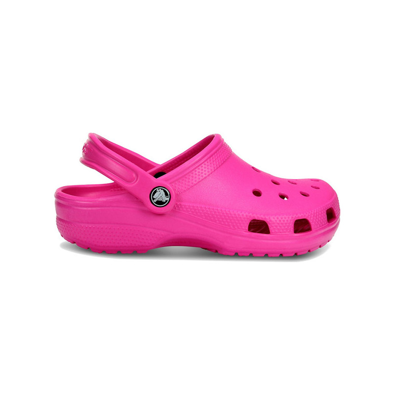 Różowe klapki Crocs w stylu casual z płaską podeszwą