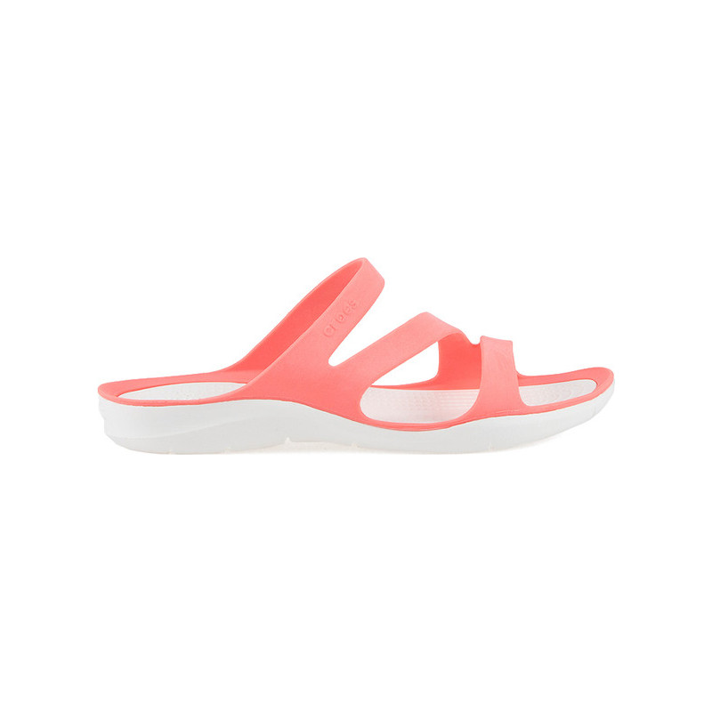 Różowe klapki Crocs z płaską podeszwą