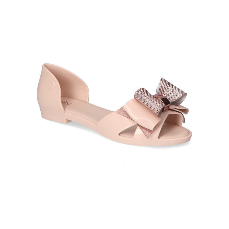 Sandały Melissa w stylu casual z klamrami