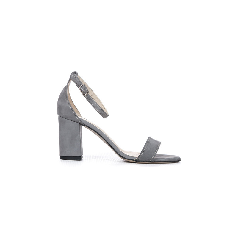 Sandały Zapato ze skóry z klamrami na wysokim obcasie