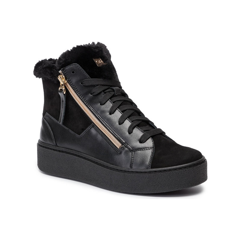 Sneakersy NIK sznurowane na koturnie