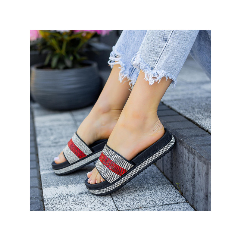 Srebrne klapki sklep-szpilka24 w stylu casual