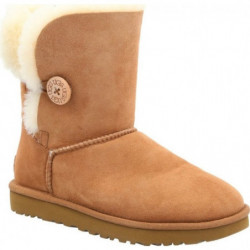 Śniegowce UGG Australia ze skóry z płaską podeszwą
