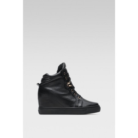 Trampki Badura w młodzieżowym stylu na koturnie sznurowane