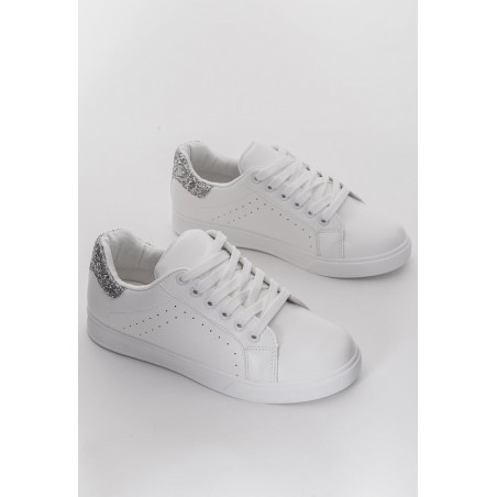 Trampki Gemre.com.pl z płaską podeszwą sznurowane w sportowym stylu