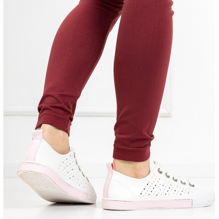 Trampki Royalfashion.pl z płaską podeszwą w sportowym stylu