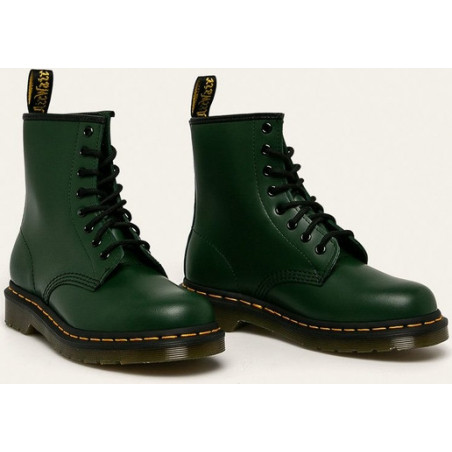 Trapery damskie Dr. Martens ze skóry z płaską podeszwą