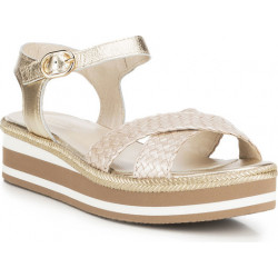 Złote espadryle Wittchen z klamrami na koturnie w stylu casual