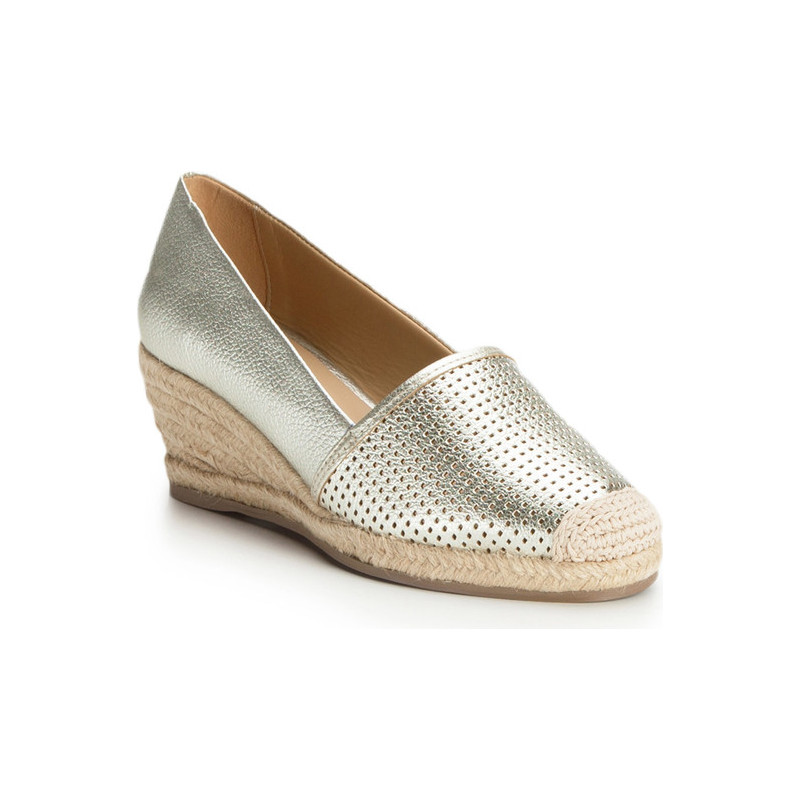 Złote espadryle Wittchen ze skóry w stylu boho