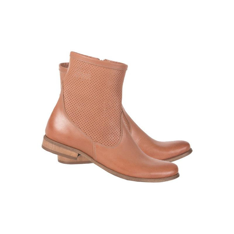 Botki Lafemmeshoes w stylu klasycznym