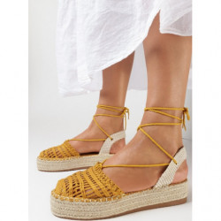 Żółte espadryle born2be w stylu casual z tkaniny