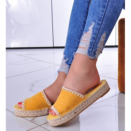 Żółte espadryle Pantofelek24 z tkaniny w stylu casual