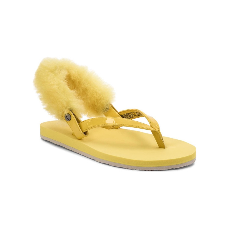 Żółte sandały ugg australia z klamrami ze skóry ekologicznej