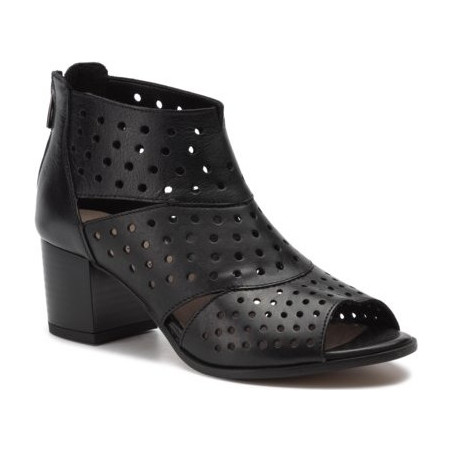 Botki Lasocki na obcasie w stylu casual na zamek