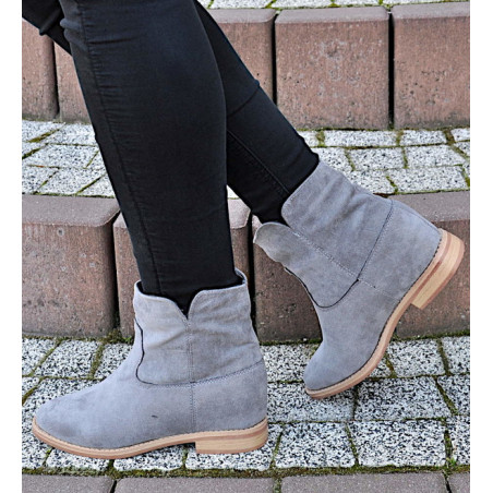 Botki Pantofelek24 z ukrytym koturnem ze skóry ekologicznej w stylu casual