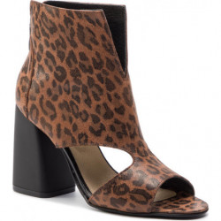 Botki Sergio Bardi ze skóry na obcasie