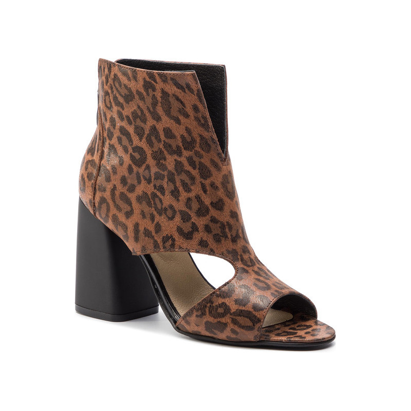 Botki Sergio Bardi ze skóry na obcasie