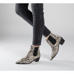 Botki Wittchen w stylu boho