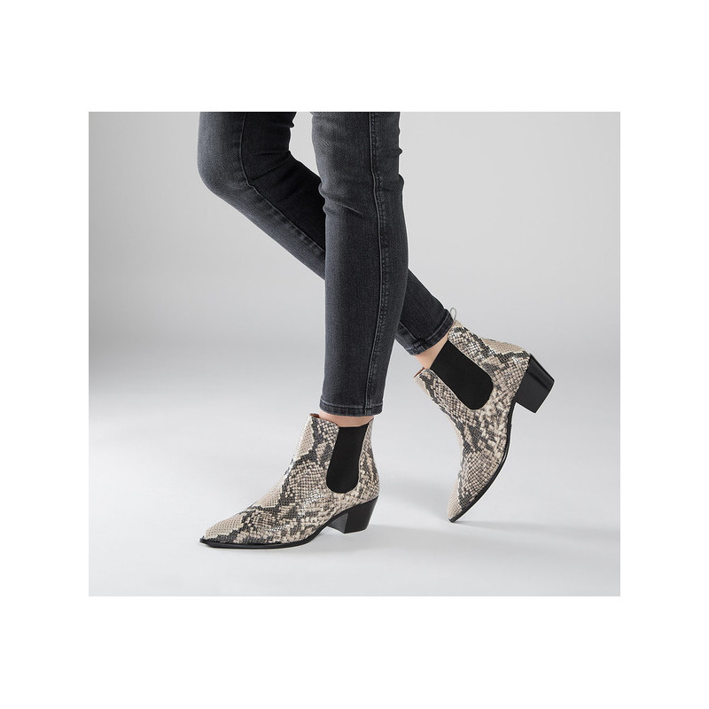 Botki Wittchen w stylu boho