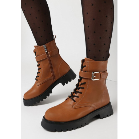Brązowe botki born2be w stylu casual z płaską podeszwą