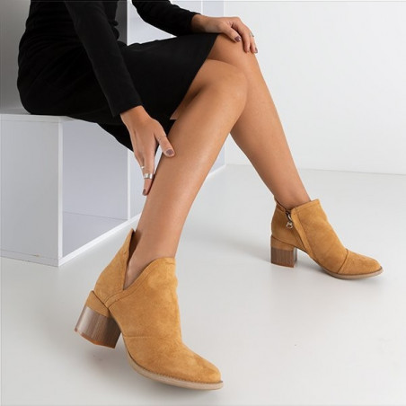 Brązowe botki Royalfashion.pl na słupku w stylu casual ze skóry ekologicznej