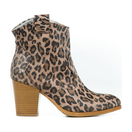 Brązowe botki Zapato na zamek w stylu boho