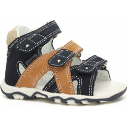 Buty dziecięce letnie Wojas na rzepy ze skóry