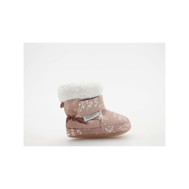 Buty dziecięce zimowe Reserved