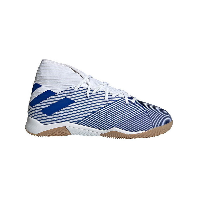 Buty sportowe Adidas nemeziz w sportowym stylu