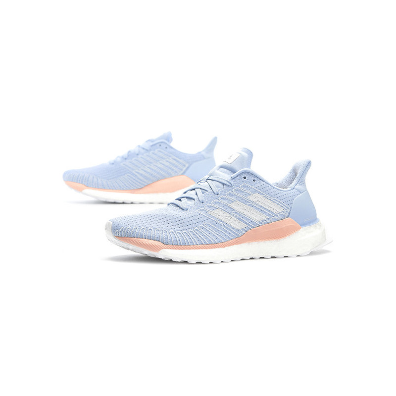 Buty sportowe Adidas sznurowane z płaską podeszwą