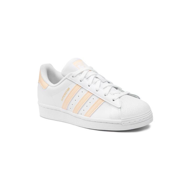 Buty sportowe Adidas sznurowane ze skóry w sportowym stylu