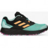 Buty sportowe Adidas w sportowym stylu sznurowane