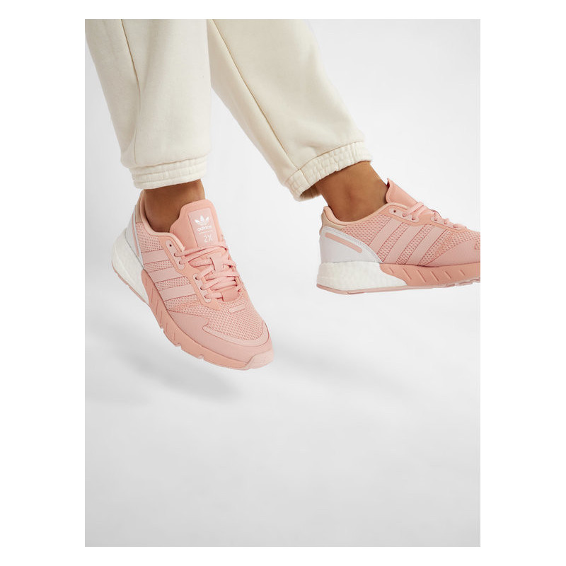 Buty sportowe Adidas z zamszu z płaską podeszwą