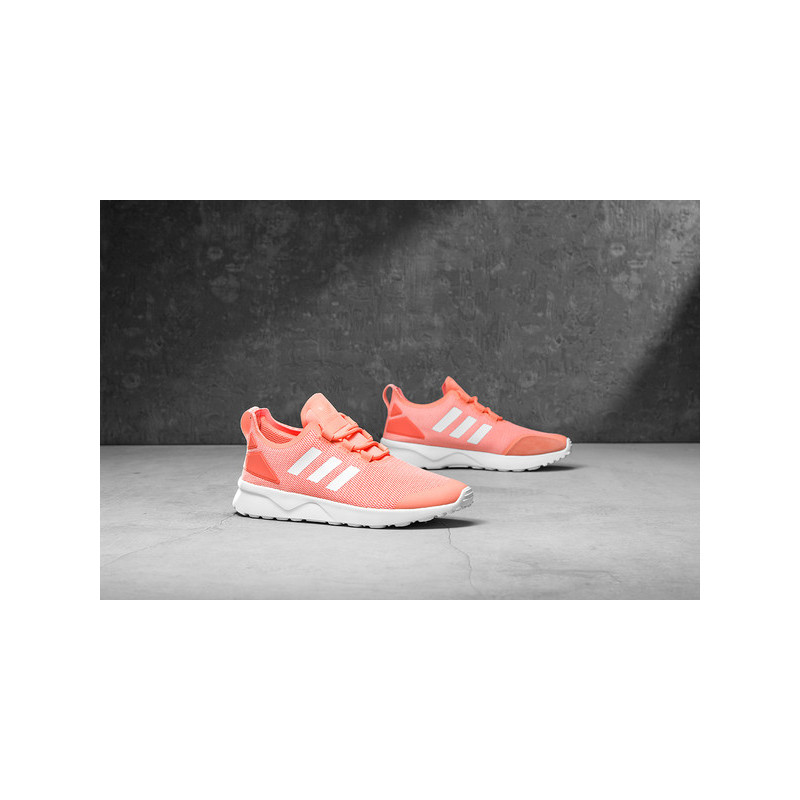 Buty sportowe Adidas zx flux sznurowane z płaską podeszwą
