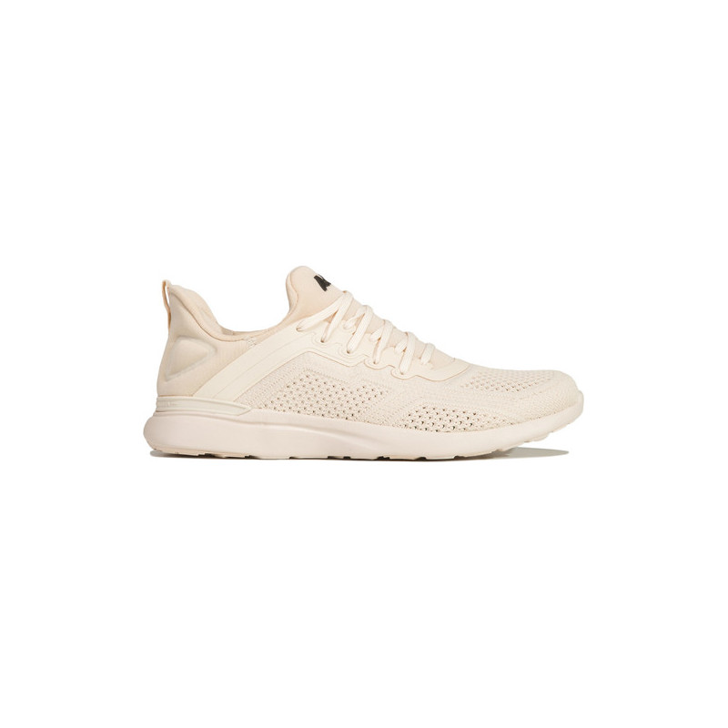Buty sportowe Apl Athletic Propulsion Labs z płaską podeszwą
