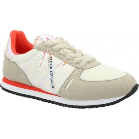 Buty sportowe Armani Exchange w sportowym stylu z płaską podeszwą