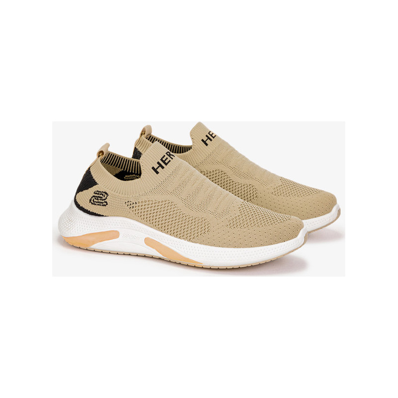 Buty sportowe Casu ze skóry w sportowym stylu
