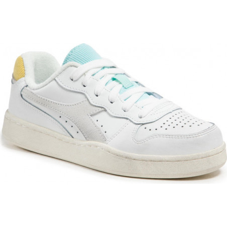 Buty sportowe Diadora z płaską podeszwą