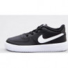 Buty sportowe dziecięce Nike sznurowane