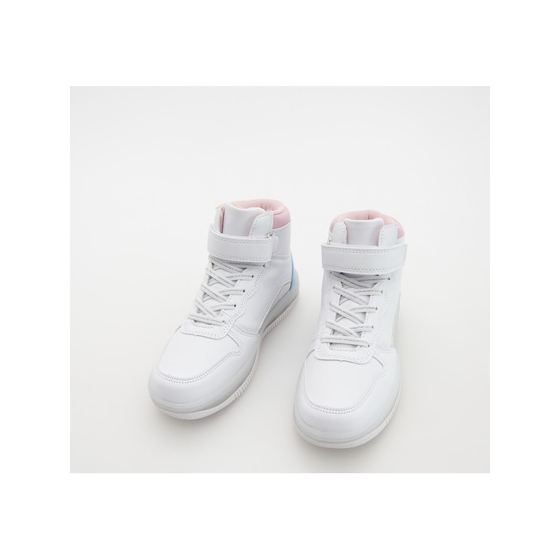 Buty sportowe dziecięce Reserved sznurowane