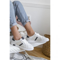 Buty sportowe Gemre.com.pl sznurowane z płaską podeszwą