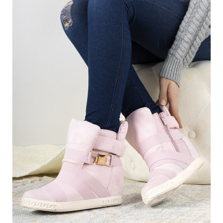 Buty sportowe Gemre.com.pl w sportowym stylu sznurowane