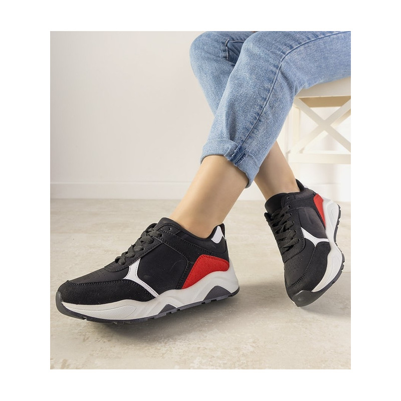 Buty sportowe Gemre.com.pl z płaską podeszwą w sportowym stylu
