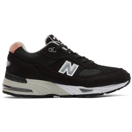 Buty sportowe New Balance z płaską podeszwą sznurowane z zamszu