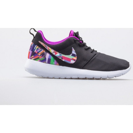 Buty sportowe Nike sznurowane roshe