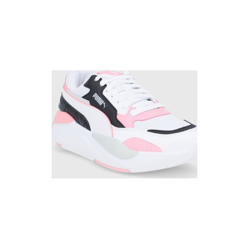 Buty sportowe Puma na platformie w sportowym stylu