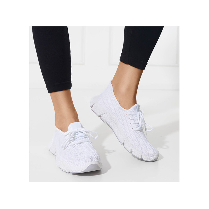 Buty sportowe Royalfashion.pl sznurowane w sportowym stylu z płaską podeszwą