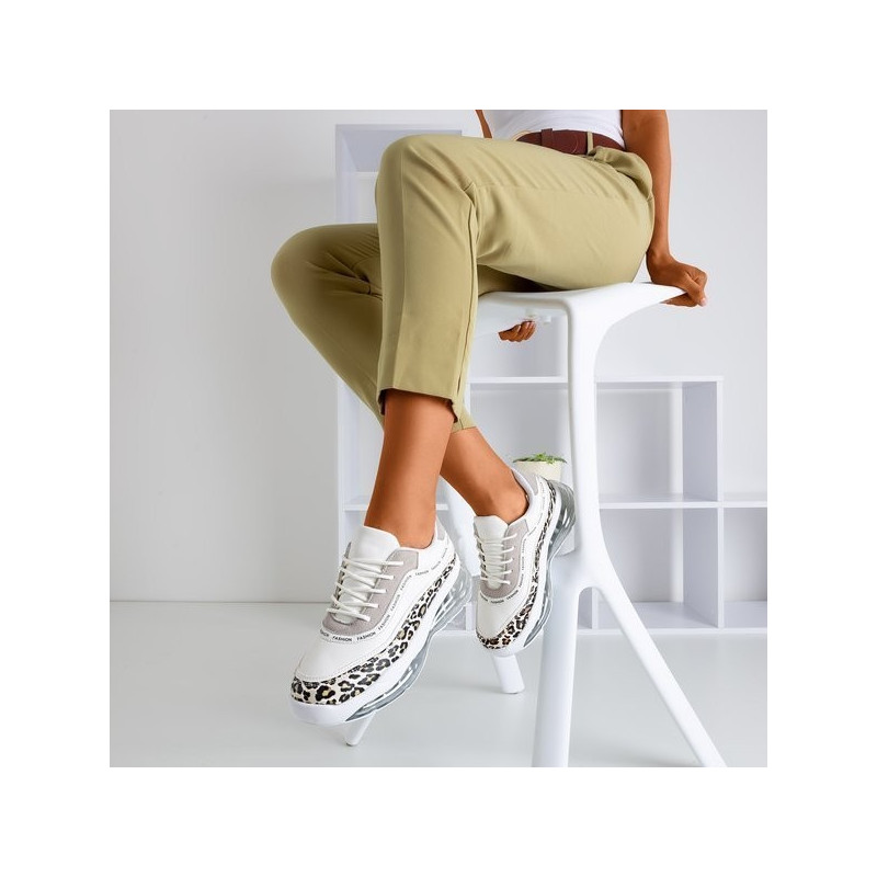 Buty sportowe Royalfashion.pl z płaską podeszwą