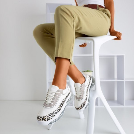 Buty sportowe Royalfashion.pl z płaską podeszwą
