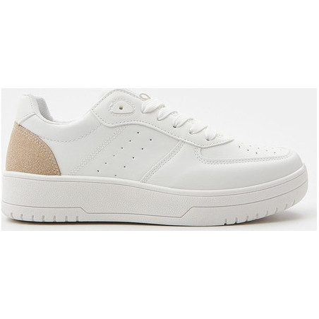 Buty sportowe Sinsay sznurowane